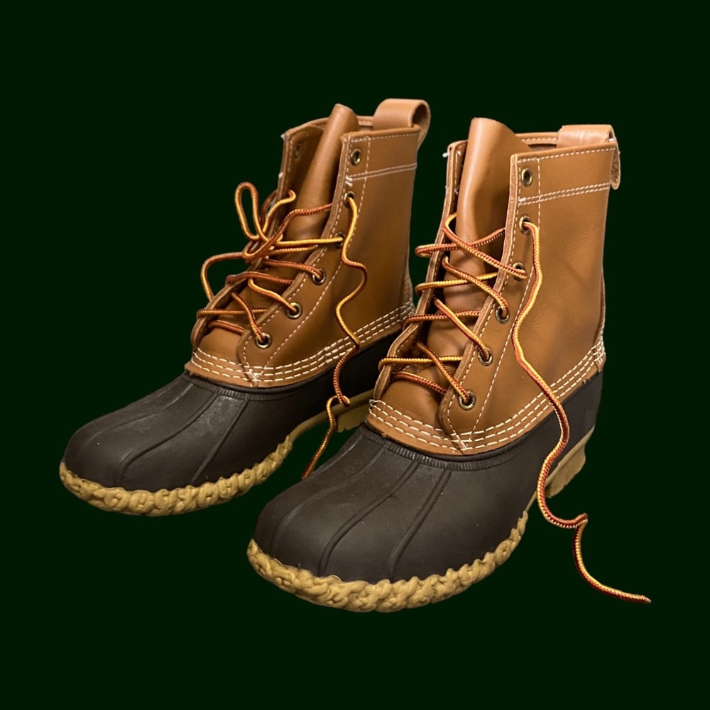 L.L. Bean Women’s 8” Thinsulate Bean Boots Size 6